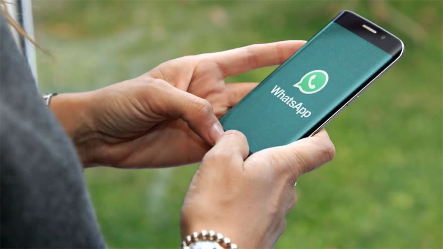 WhatsApp tiene funciones de redes sociales aunque no fue creada para ello.