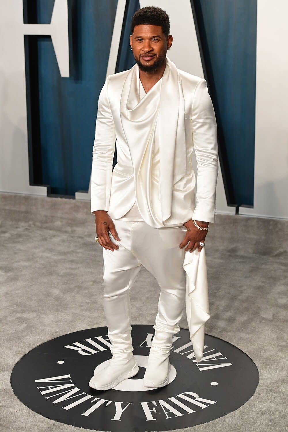 Usher attending the Vanity Fair Oscar Party held at the Wallis Annenberg Center for the Performing Arts in Beverly Hills, Los Angeles, California, USA.