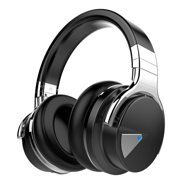 Bluetooth headphones with professional active noise cancelling technology and comfortable protein ear pads (Photo: Cowin)