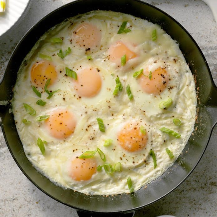 Creamy Baked Eggs Exps Cimzs20 137912 B12 18 6b 5