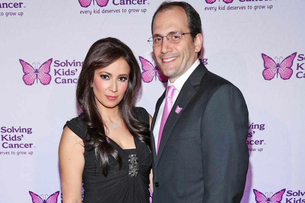 NEW YORK, NY - MAY 07: Julie Banderas and husband Andrew Sansone attend the Fifth annual Solving Kids' Cancer Spring Celebration at 583 Park Avenue on May 7, 2014 in New York City. (Photo by Rob Kim/Getty Images)