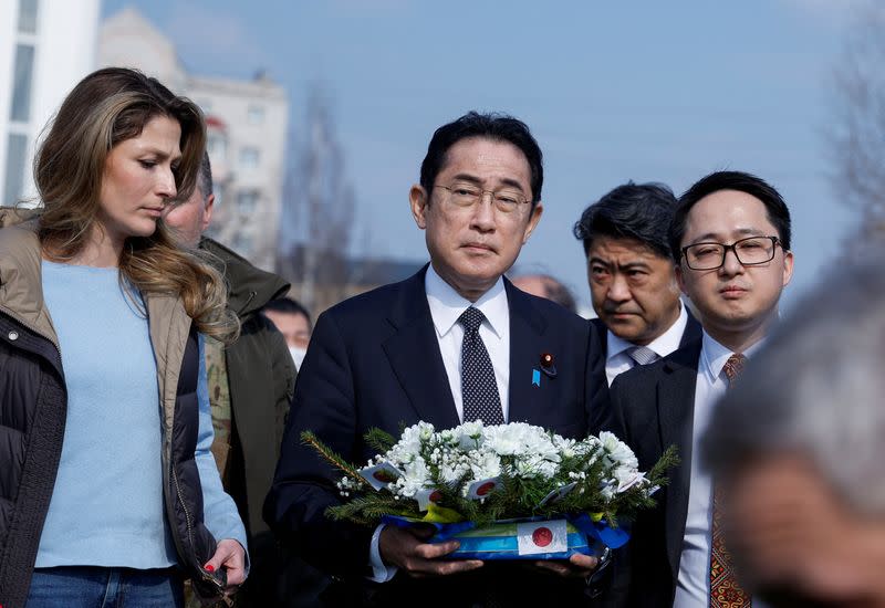 Japanese Prime Minister Kishida visits Ukraine