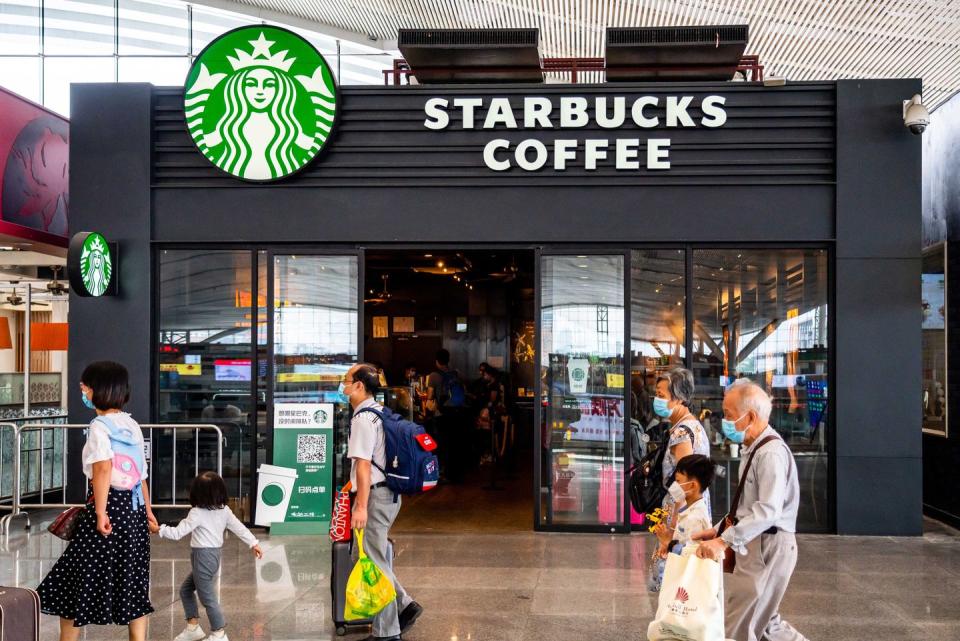 <p>While it might seem like any regular Starbucks restaurant, this particular establishment is located inside <a href="https://www.cia.gov/news-information/blog/2019/ask-molly-may-2-2019.html" rel="nofollow noopener" target="_blank" data-ylk="slk:CIA’s headquarters;elm:context_link;itc:0;sec:content-canvas" class="link ">CIA’s headquarters</a>. While it may seem like any regular Starbucks, the main difference is that no names are written on the cups. While it's unclear if orders are often mixed up, we believe for the CIA this is good move.</p>