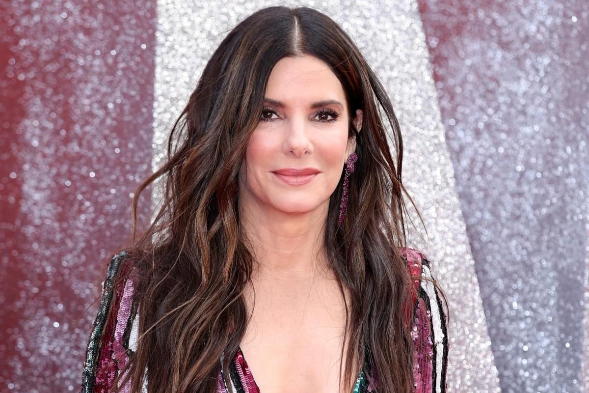 Why Sandra Bullock is taking a pause from movies - CBS News