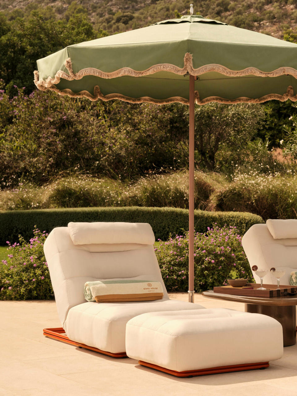 <p><a href="https://go.redirectingat.com?id=74968X1596630&url=https%3A%2F%2Fwww.sohohome.com%2Fus%2Fproducts%2Fcelia-outdoor-lounger-maria-flora-zagora-natural%2F79992043&sref=https%3A%2F%2Fwww.esquire.com%2Flifestyle%2Fg39829711%2Fbest-outdoor-lounge-chairs%2F" rel="nofollow noopener" target="_blank" data-ylk="slk:Shop Now;elm:context_link;itc:0;sec:content-canvas" class="link ">Shop Now</a></p><p>Celia Outdoor Lounger</p><p>sohohome.com</p><p>£2995.00</p>