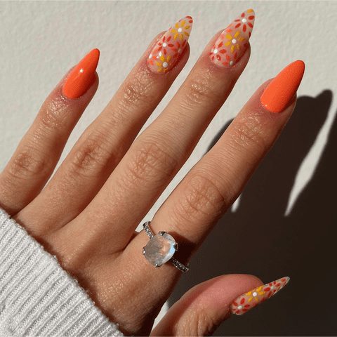 <p><a href="https://www.instagram.com/phoebesummernails/" data-component="link" data-source="inlineLink" data-type="externalLink" data-ordinal="1">@phoebesummernails</a> / Instagram</p>