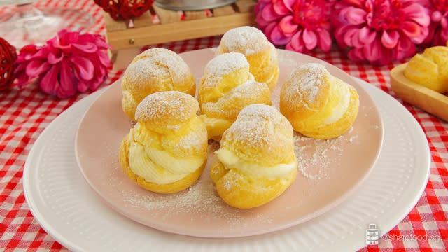 Durian-Puff-dish-closeup