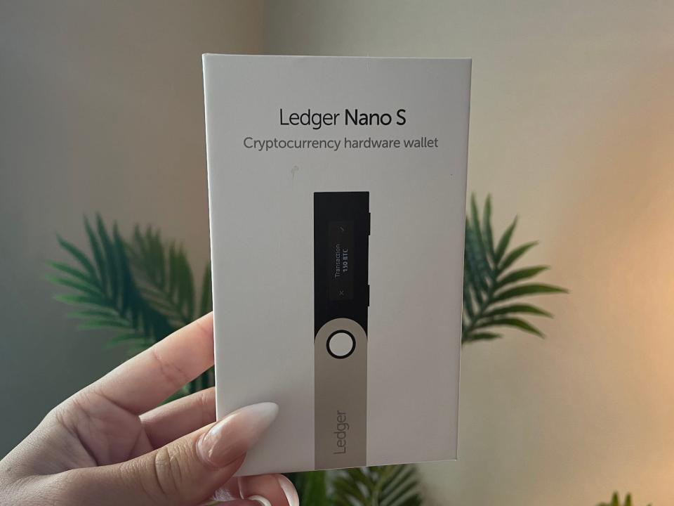 ledger nano S crypto hardware wallet