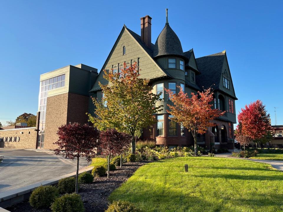 Exterior of Manitowoc's Rahr-West Art Museum, 610 N. Eighth St.