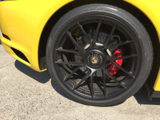 Porsche Pirelli P-Zero Corsa N0 tire