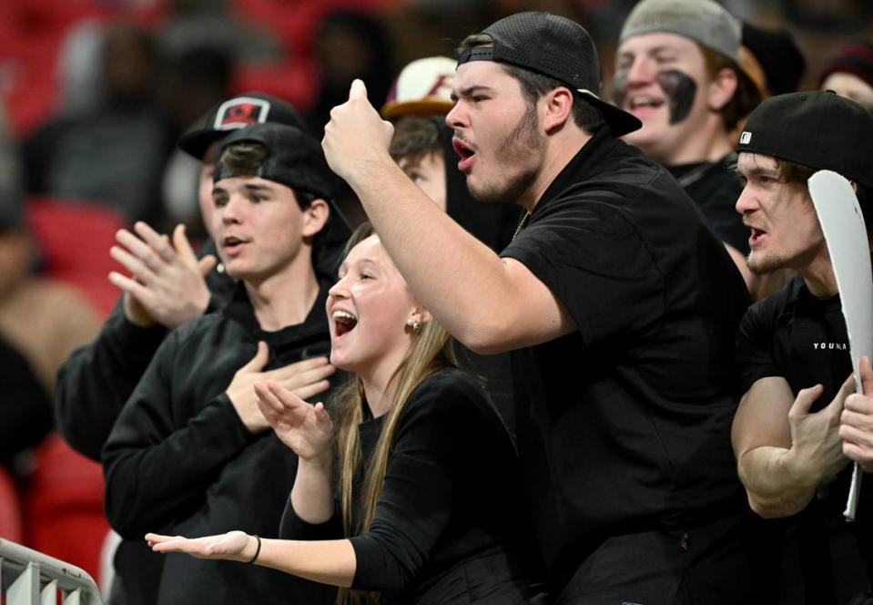 Perry High School football fans flocked to Mercedes-Benz Stadium in Atlanta on Tuesday to see the Panthers’ 38-27 over Stockbridge High. / Jason Vorhees //The Telegraph