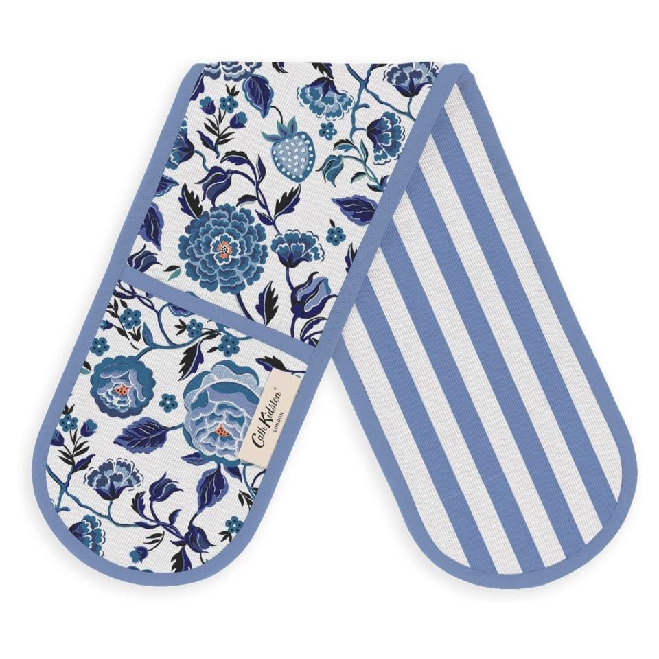 Cath Kidston oven mitt 