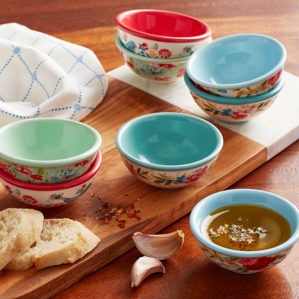 The Pioneer Woman Dip Bowls