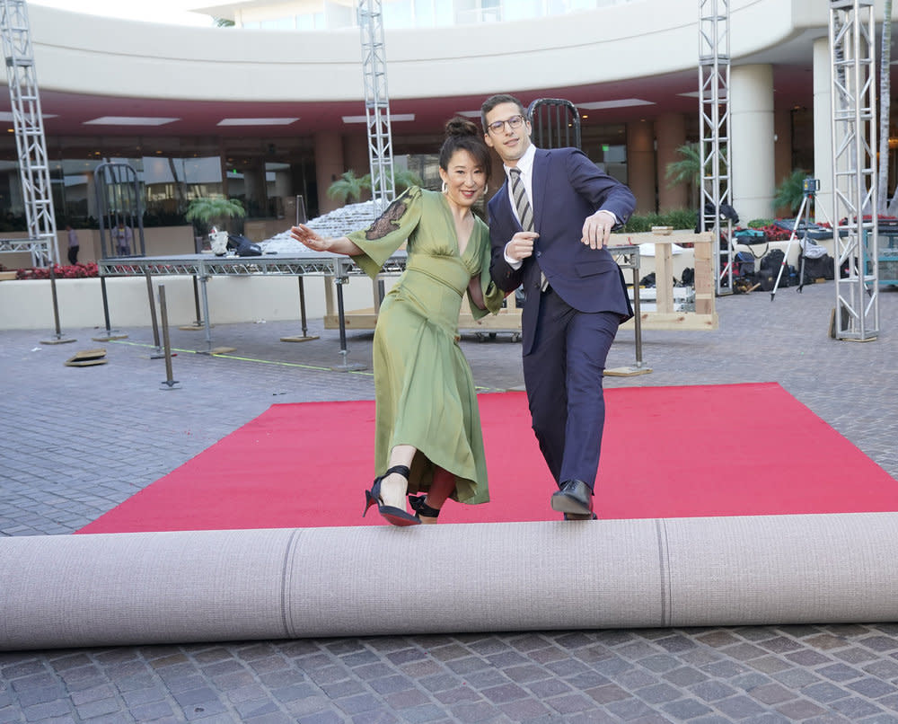 Sandra Oh and Andy Samberg host the 76th annual Golden Globe Awards. (Photo: Paul Drinkwater/NBC)