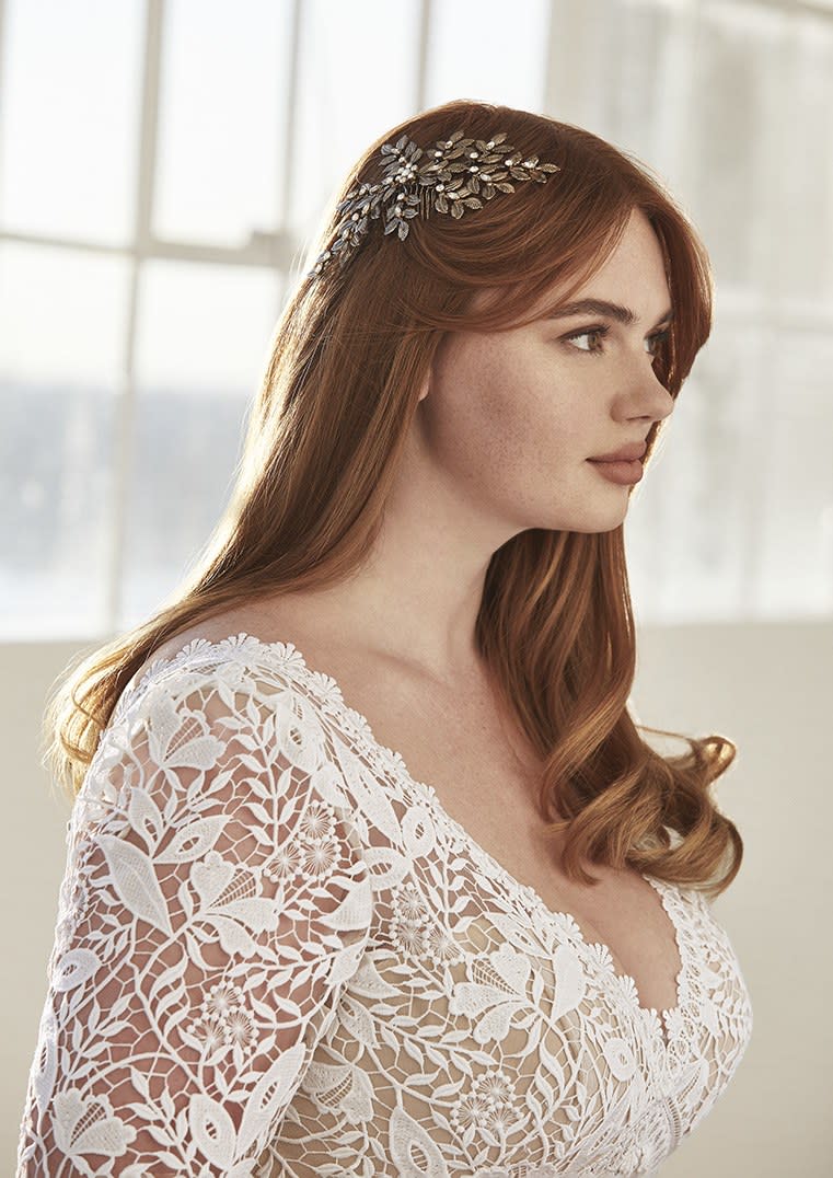 <cite class="credit">Photo courtesy of Pronovias</cite>