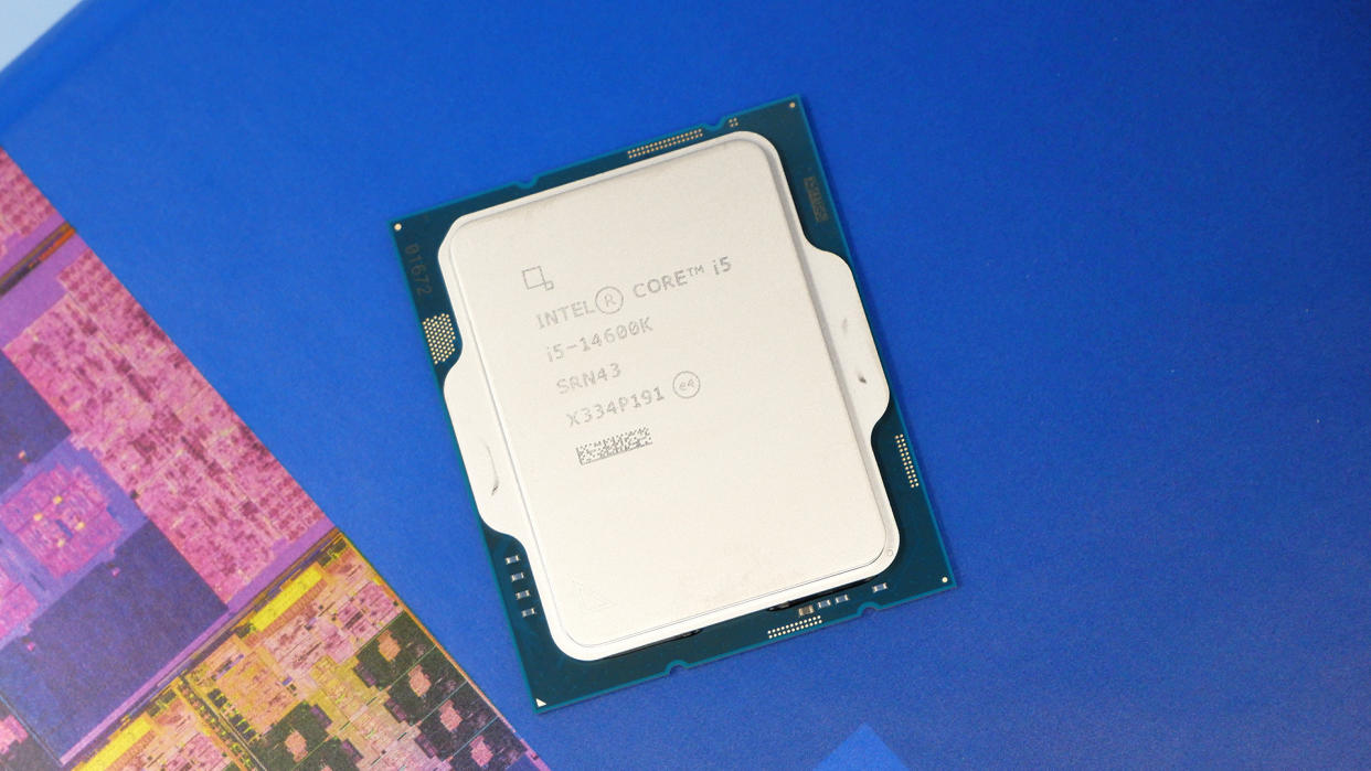  Intel Core i5 14600K on a blue box with Intel logo on it. 