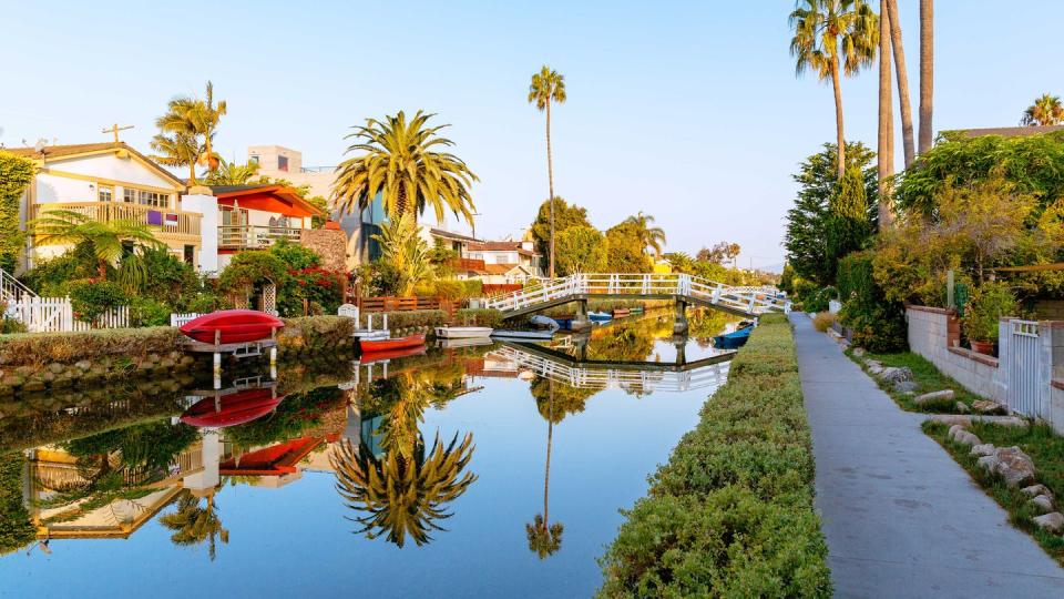 venice canals california