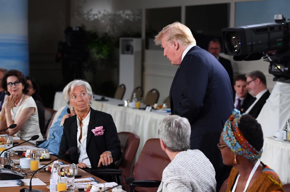 Donald Trump walked in late to a G7 women's empowerment breakfast hosted by Canadian Prime Minister Justin Trudeau, and it didn't go over well.