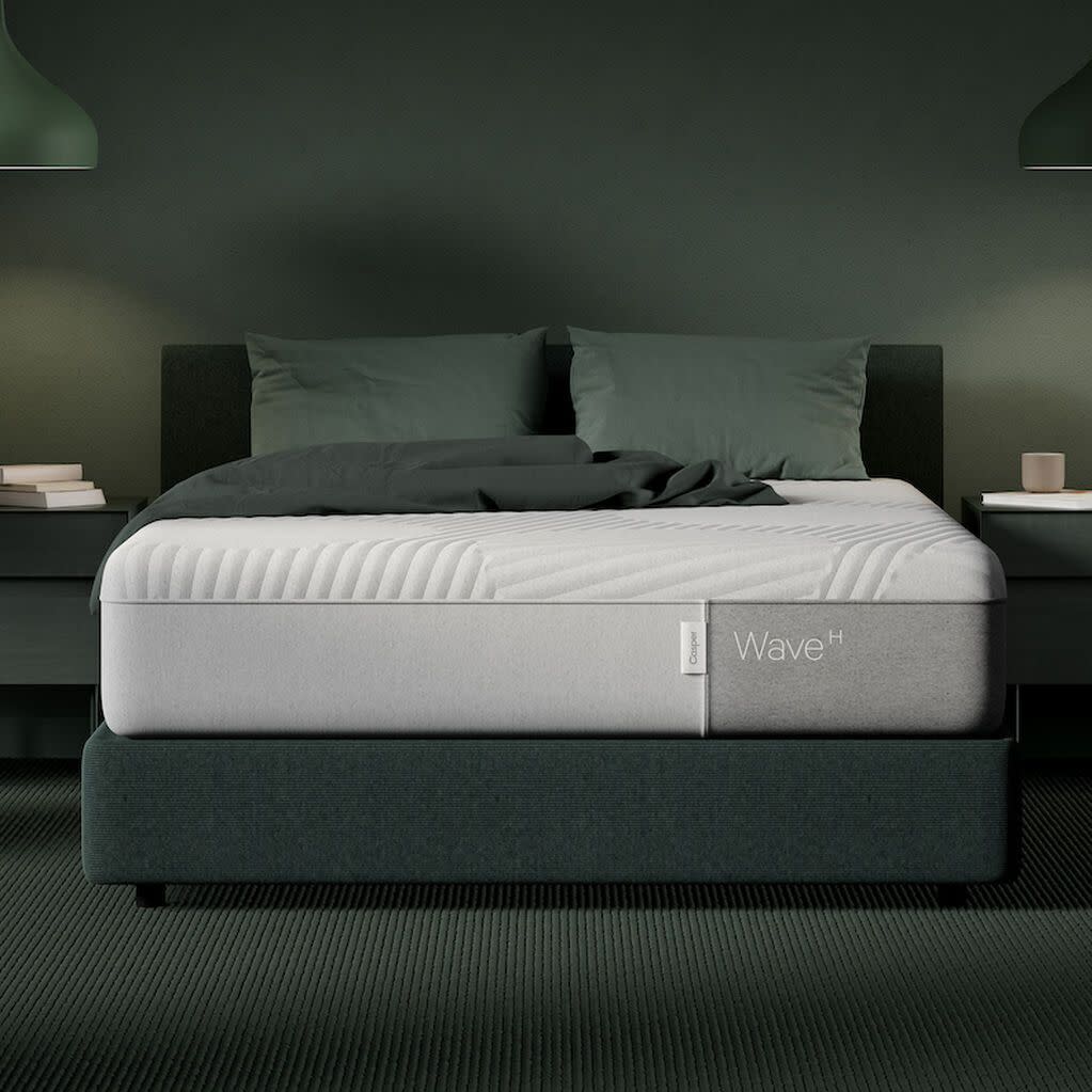 <p><a href="https://clicks.trx-hub.com/xid/hearstcorp_9eb67_toc?q=https%3A%2F%2Fcasper.com%2Fmattresses%2Fwave-hybrid-v1.html&p=https%3A%2F%2Fwww.townandcountrymag.com%2Fstyle%2Fhome-decor%2Fa44889490%2Flabor-day-mattress-sales-2023%2F&utmSource=yahoo-us&utmCampaign=80&utmMedium=syn" rel="nofollow noopener" target="_blank" data-ylk="slk:Shop Now;elm:context_link;itc:0;sec:content-canvas" class="link rapid-noclick-resp">Shop Now</a></p><p>Wave Hybrid Mattress</p><p>casper.com</p><p>$2316.00</p><span class="copyright">Casper</span>