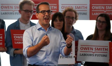 Britain's opposition Labour Party leadership candidate Owen Smith speaks at a rally at the Headingley stadium in Leeds, England, July 28, 2016. REUTERS/Andrew Yates