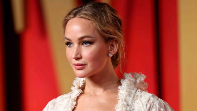 Jennifer Lawrence's Completely Sheer Oscars After-Party Dress References a  '90s Supermodel