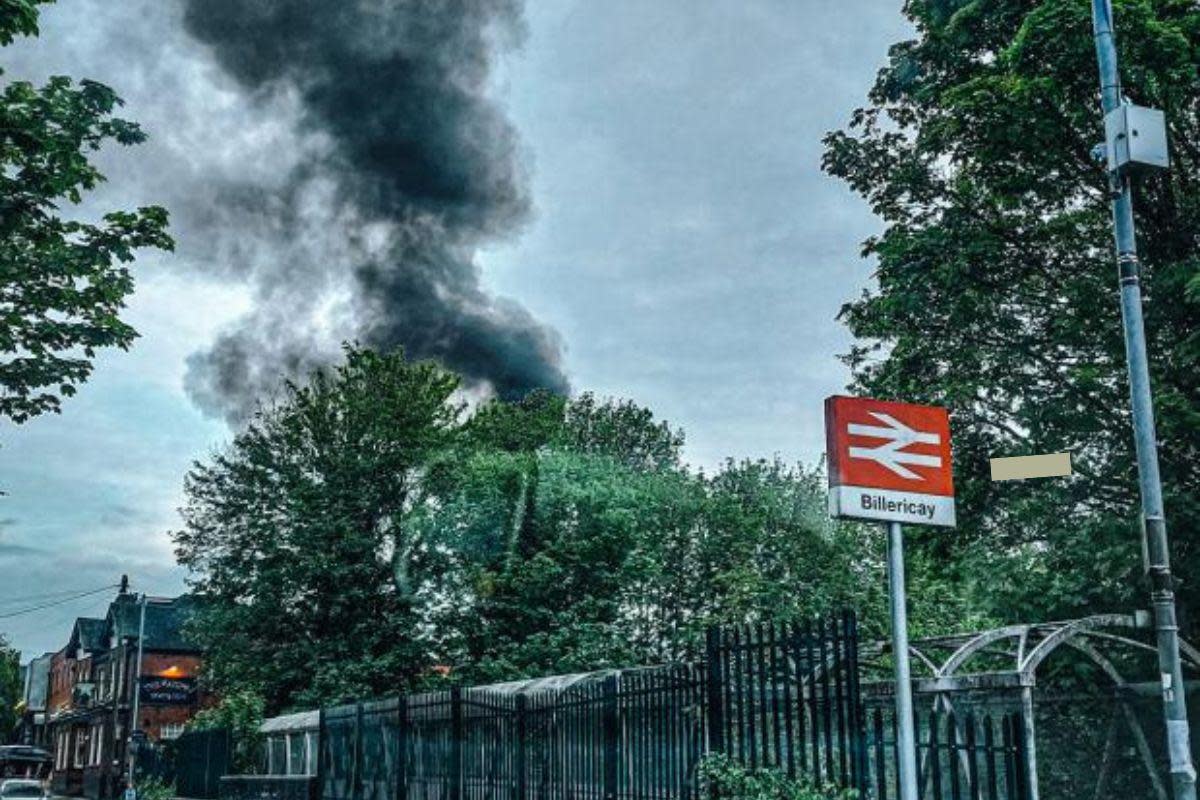 Blaze - plumes of smoke in the skies above Billericay town centre <i>(Image: William Smith)</i>