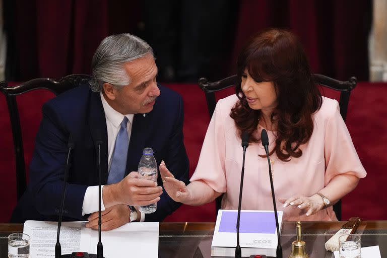 Alberto Fernández y Cristina Kirchner, el 1º de marzo, en la Asamblea Legislativa