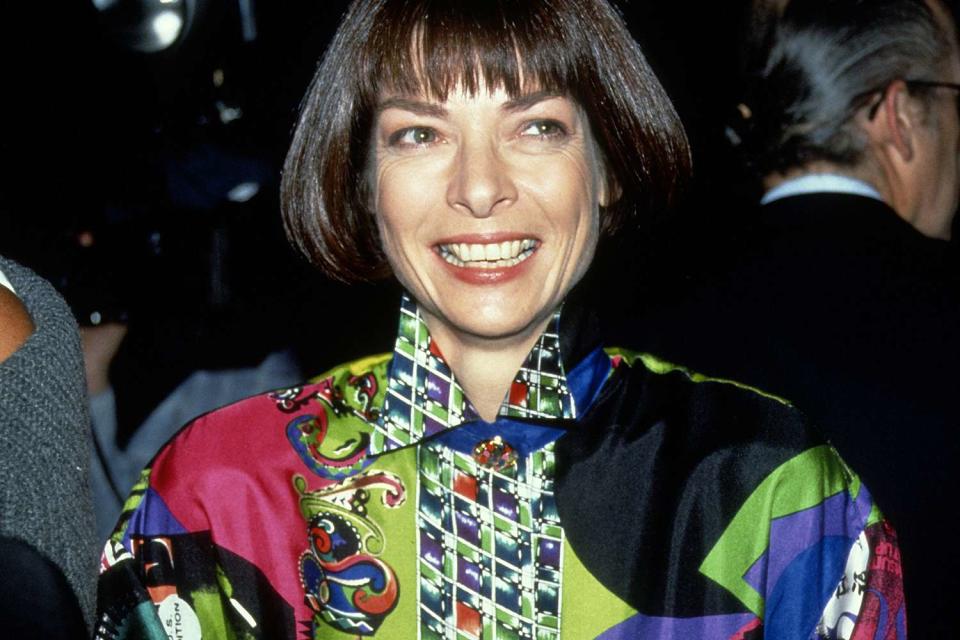 <p>Sonia Moskowitz/Image/Getty</p> Anna Wintour circa 1990 in New York