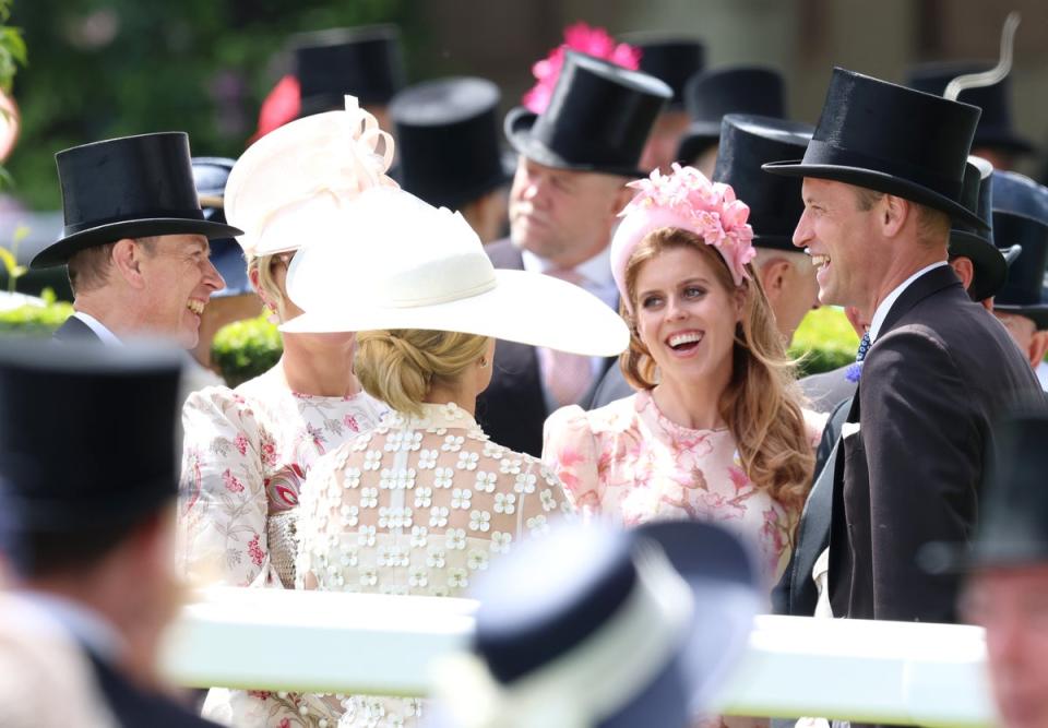 Prince Edward, Princess Beatrice of York and Prince William (Getty Images)