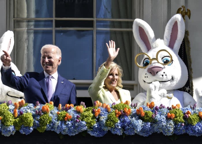 Joe Biden y Jill Biden celebrando la Pascua en la Casa Blanca