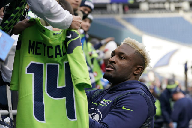 Throwback Thursday: D.K. Metcalf got emotional during his draft call with  Seahawks