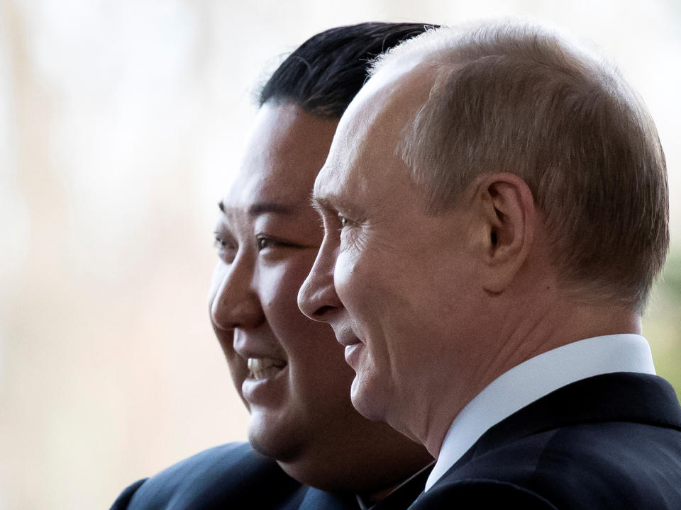 Kim Jong Un und Wladimir Putin, hier im Jahr 2019. (Bild: Alexander Zemlianichenko/Pool via REUTERS)