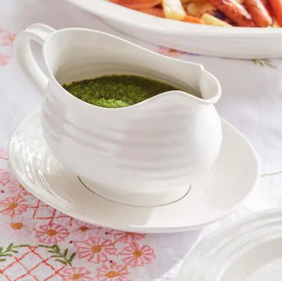 Get 30% off this gorgeous gravy boat and stand