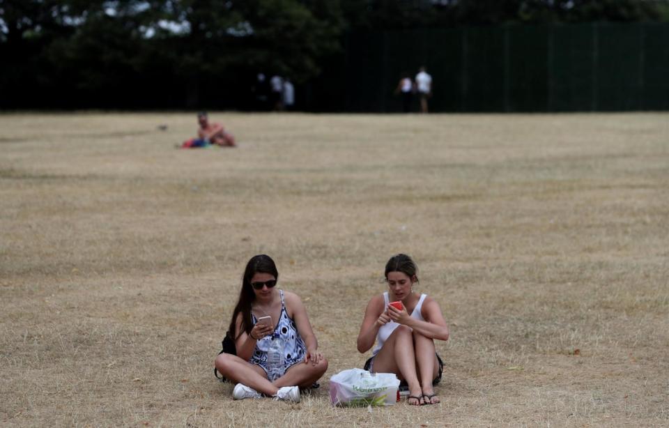 Brits enjoyed the hottest day of the year so far on Monday (AFP/Getty Images)