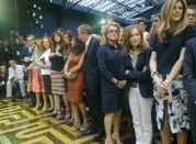 <p>At Balenciaga’s Spring 2011 show, high-flying editors including Anna Wintour and celebrities such as Salma Hayek were left standing after the front row benches collapsed, causing a couple of minor injuries. <i>[Photo: Twitter/WWD]</i> </p>