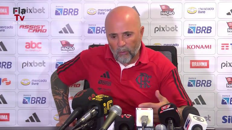 Jorge Sampaoli explicó por qué tuvo que hacer cinco cambios en el entretiempo