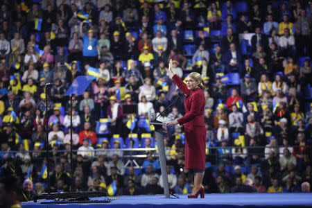 Ukrainian opposition politician Yulia Tymoshenko delivers a speech during a congress of Batkivshchyna (Fatherland) party in Kiev, Ukraine January 22, 2019. REUTERS/Valentyn Ogirenko