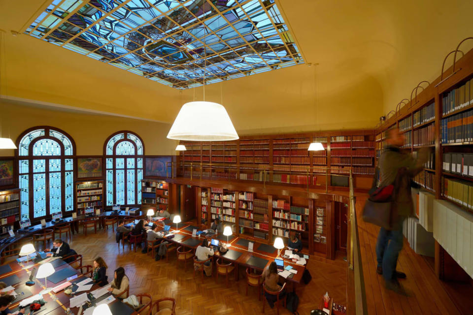 <div class="inline-image__title">ECJY5A</div> <div class="inline-image__caption"><p>The Carnegie Library of Reims in Art Nouveau style, the three bay windows and the glass roof of the reading room were designed by the master glassmaker Jacques Gruber of Nancy.</p></div> <div class="inline-image__credit">Hemis/Alamy Stock Photo</div>