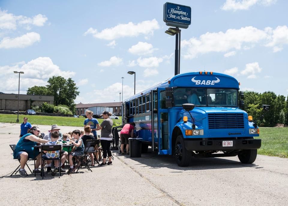 Babe the Big Blue Lunch Bus will be providing kids with free summer meals again this summer.