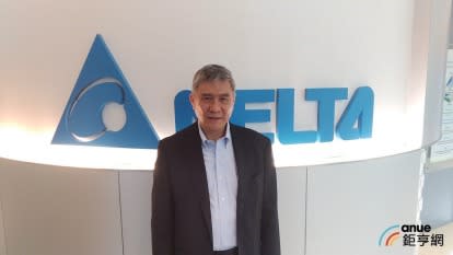 台達電 (2308-TW) 昨 (8) 日宣布，與美國的 LED 照明方案大廠 Amerlux 完成合約簽署，台達電持股百分之百子公司 Delta Electronics (Netherlands) B.V. 將以美金 9000 萬元。