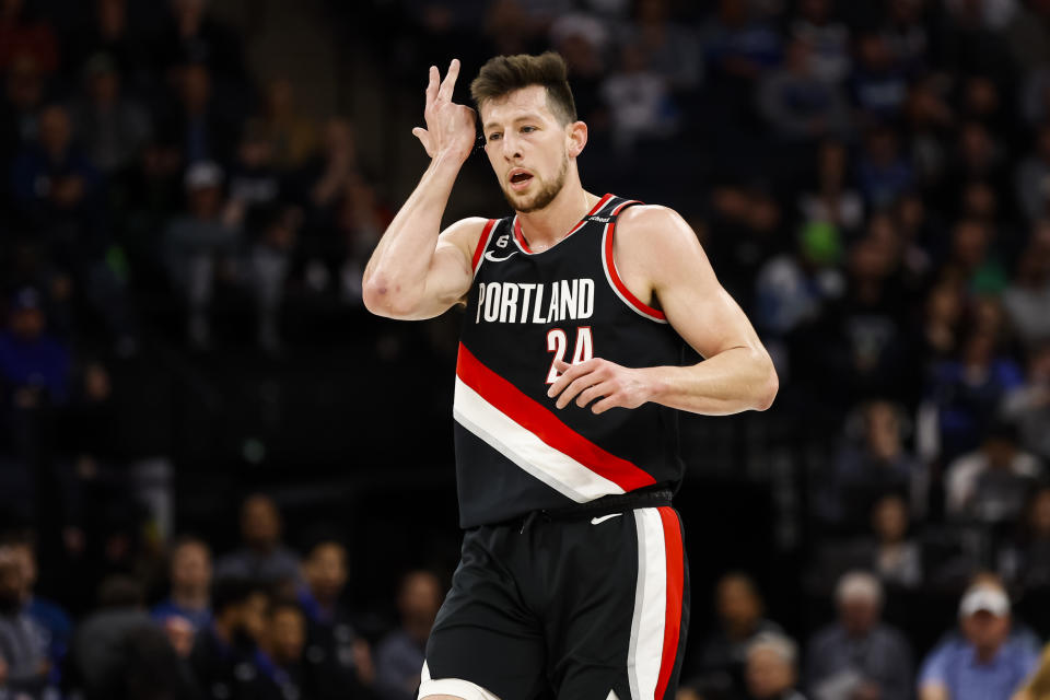 MINNEAPOLIS, MN - APRIL 02: Drew Eubanks #24 of the Portland Trail Blazers celebrates his three-point basket against the Minnesota Timberwolves in the first quarter of the game at Target Center on April 2, 2023 in Minneapolis, Minnesota. NOTE TO USER: User expressly acknowledges and agrees that, by downloading and or using this Photograph, user is consenting to the terms and conditions of the Getty Images License Agreement. (Photo by David Berding/Getty Images)