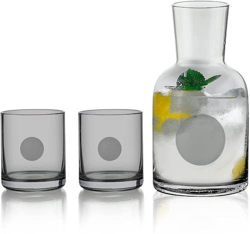 Stay Hydrated Thanks to These Modern Carafe and Cup Sets