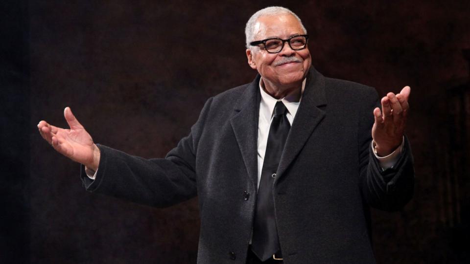 PHOTO: James Earl Jones celebrates his 80th birthday by blowing out the candles on his cake at the Golden Theatre on January 17, 2011 in New York. (Astrid Stawiarz/Getty Images)