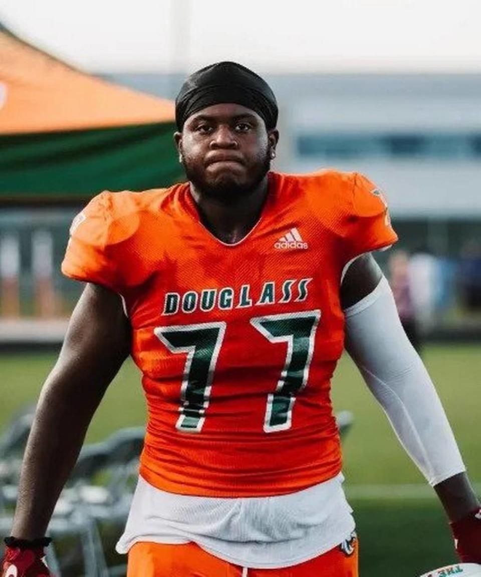 Zuri Madison, a senior lineman from Frederick Douglass who has committed to Arkansas, was the No. 3 vote-getter in the Herald-Leader’s preseason poll of coaches.