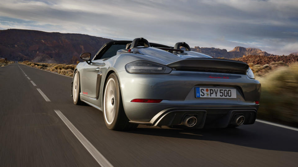 透過來自911 GT3的動力心臟，可以讓718 Spyder RS擁有500匹最大馬力。(圖片來源/ Porsche)