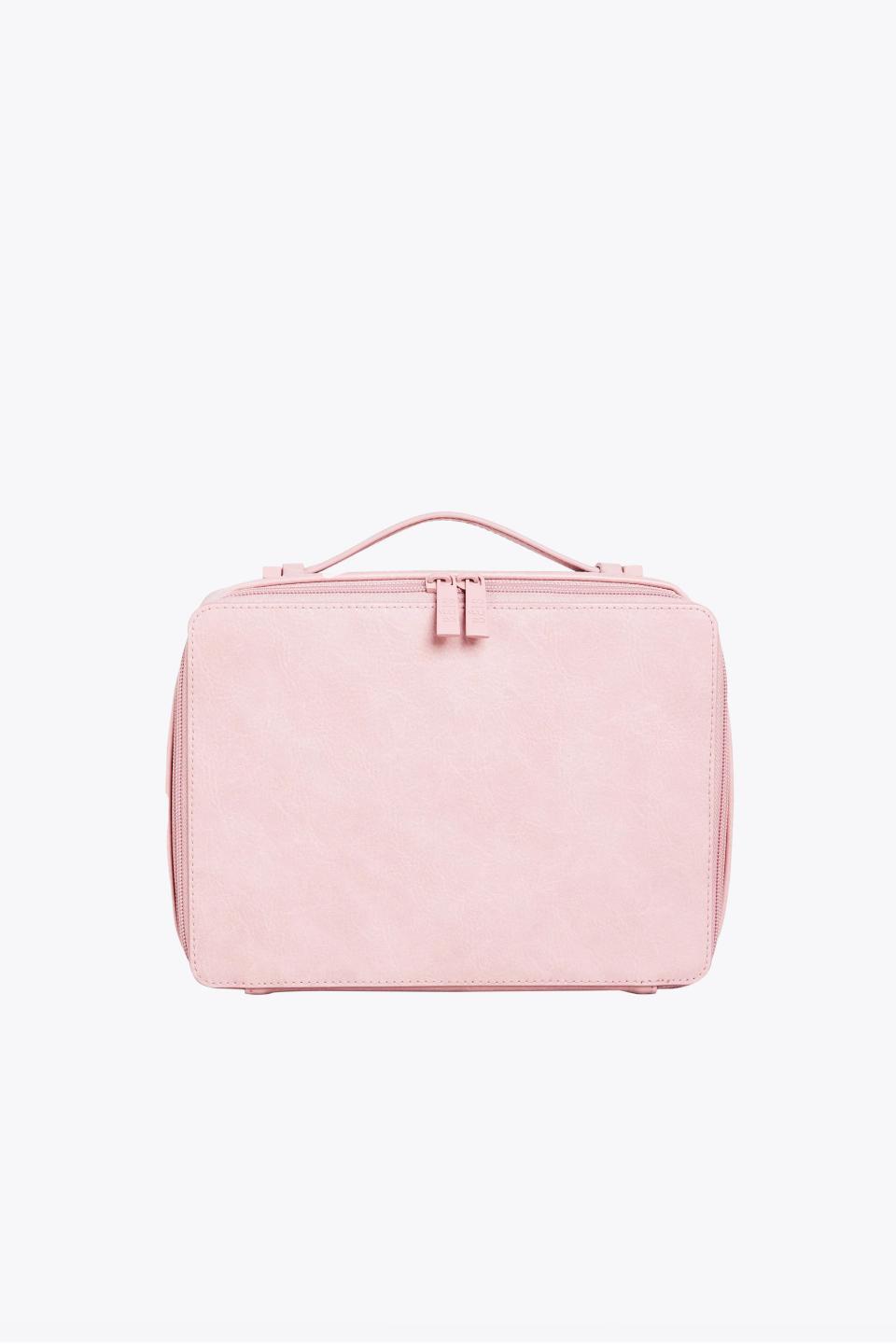 <p><a href="https://go.redirectingat.com?id=74968X1596630&url=https%3A%2F%2Fbeistravel.com%2Fproducts%2Fbeis-cosmetic-case-pink&sref=https%3A%2F%2Fwww.harpersbazaar.com%2Fbeauty%2Fmakeup%2Fg37004535%2Fbest-toiletry-bags%2F" rel="nofollow noopener" target="_blank" data-ylk="slk:Shop Now;elm:context_link;itc:0;sec:content-canvas" class="link ">Shop Now</a></p><p>The Cosmetic Case in Atlas Pink</p><p>beistravel.com</p><p>$6800.00</p>