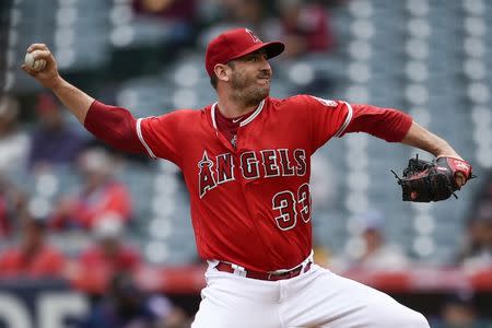 FILE PHOTO: May 23, 2019; Anaheim, CA, USA; Los Angeles Angels starting pitcher Matt Harvey (33) pitches during the first inning against the Minnesota Twins at Angel Stadium of Anaheim. Mandatory Credit: Kelvin Kuo-USA TODAY Sports