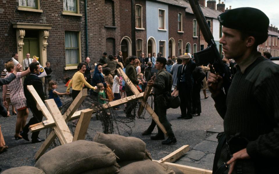 Catholic women demonstrate in Belfast, 1975