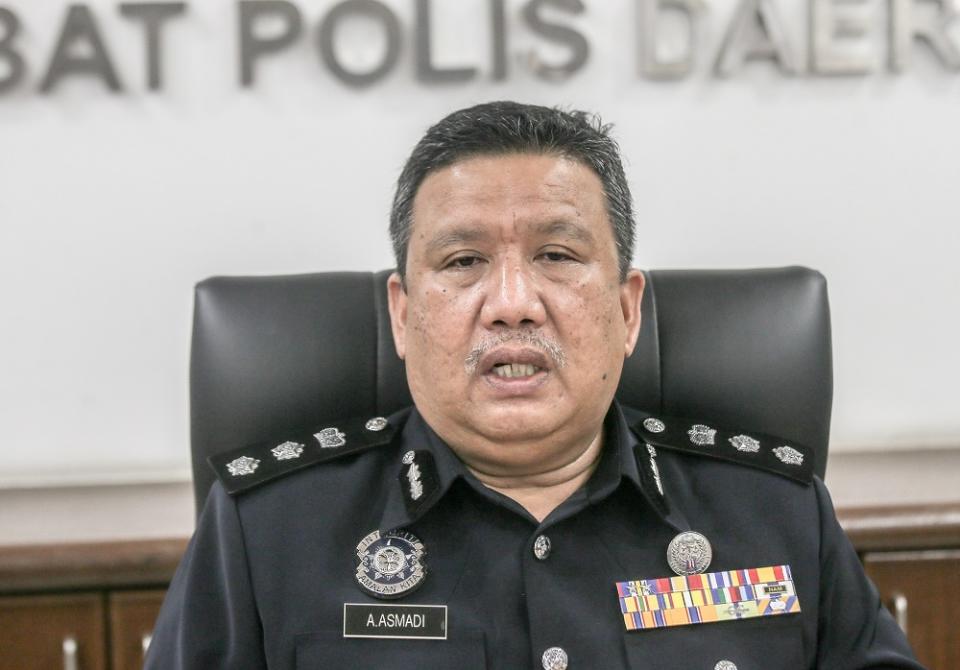 Ipoh district police chief ACP A. Asmadi Abdul Aziz said that the incident took place on November 30 at around 8.40pm at a convenience store in Lahat. — Picture by Farhan Najib