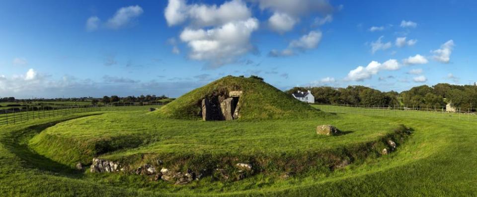 Bryn Celli Ddu, Anglesey